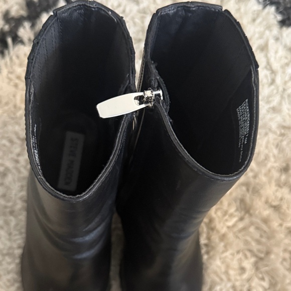 Steve Madden Elegant Black Leather Ankle Boots 7.5 - Picture 4 of 8